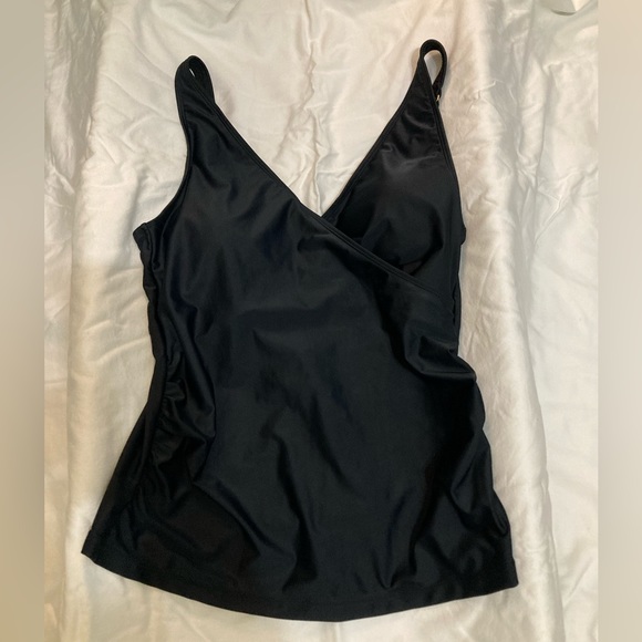 Kindred Bravely Crossover Nursing & Maternity Tankini - Picture 3 of 4